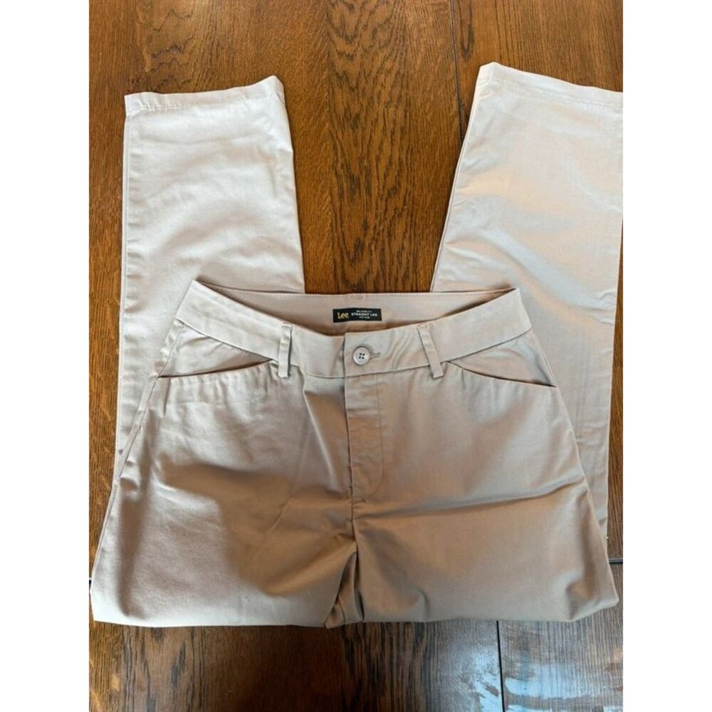 Lee size 10 short kahki dress pants